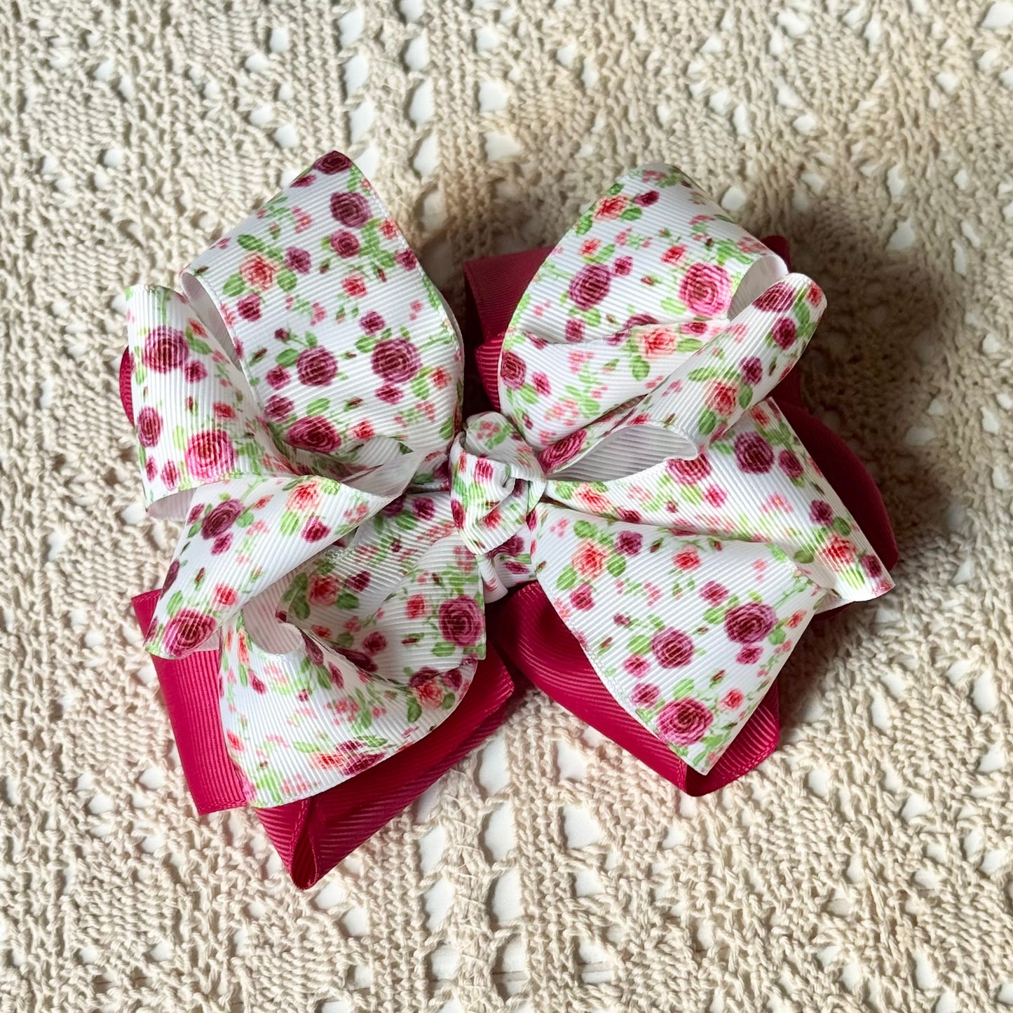 Lucious Loopy Bow: Red