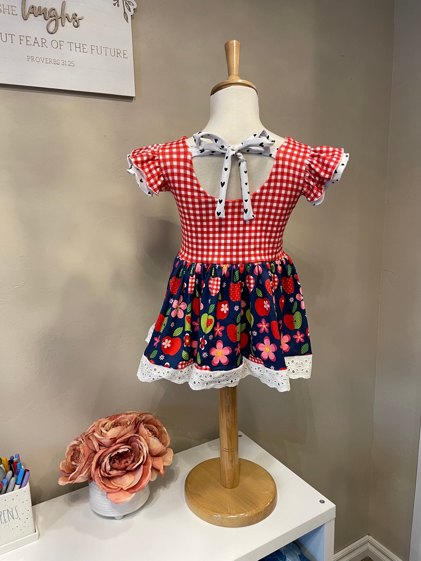 Forever Maryn Top: Apple Orchard