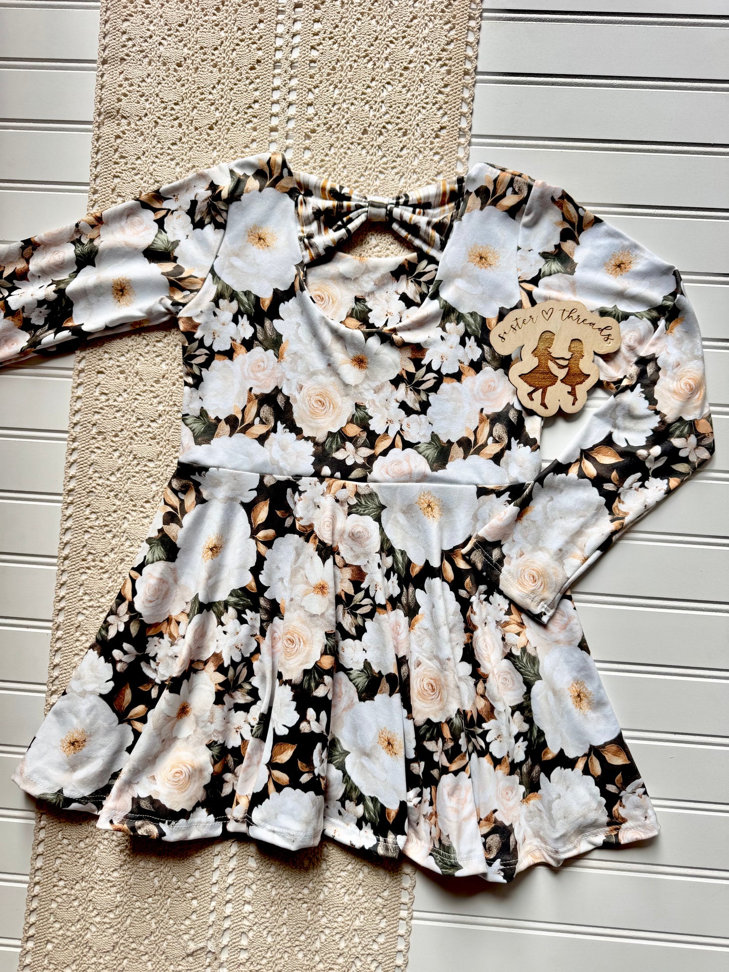 Large White Floral - Bows Coordinate